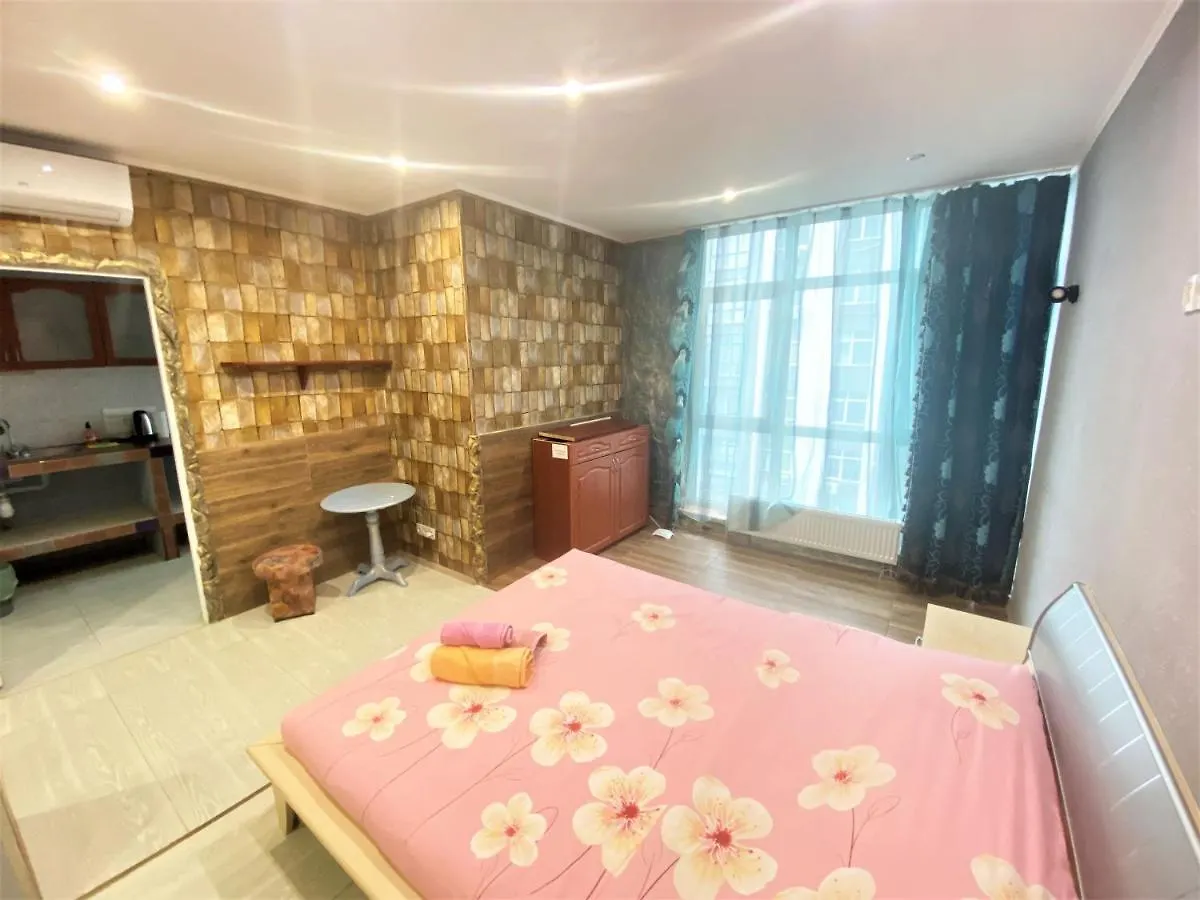 Apartment On Raiduzhniy 58 키예프 0*,