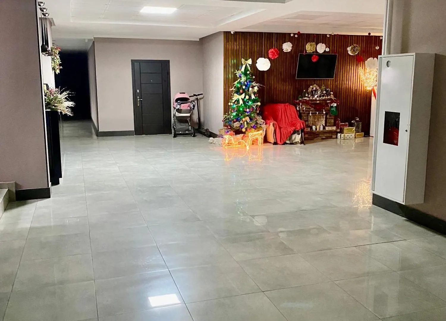 Apartment On Raiduzhniy 58 キエフ ウクライナ